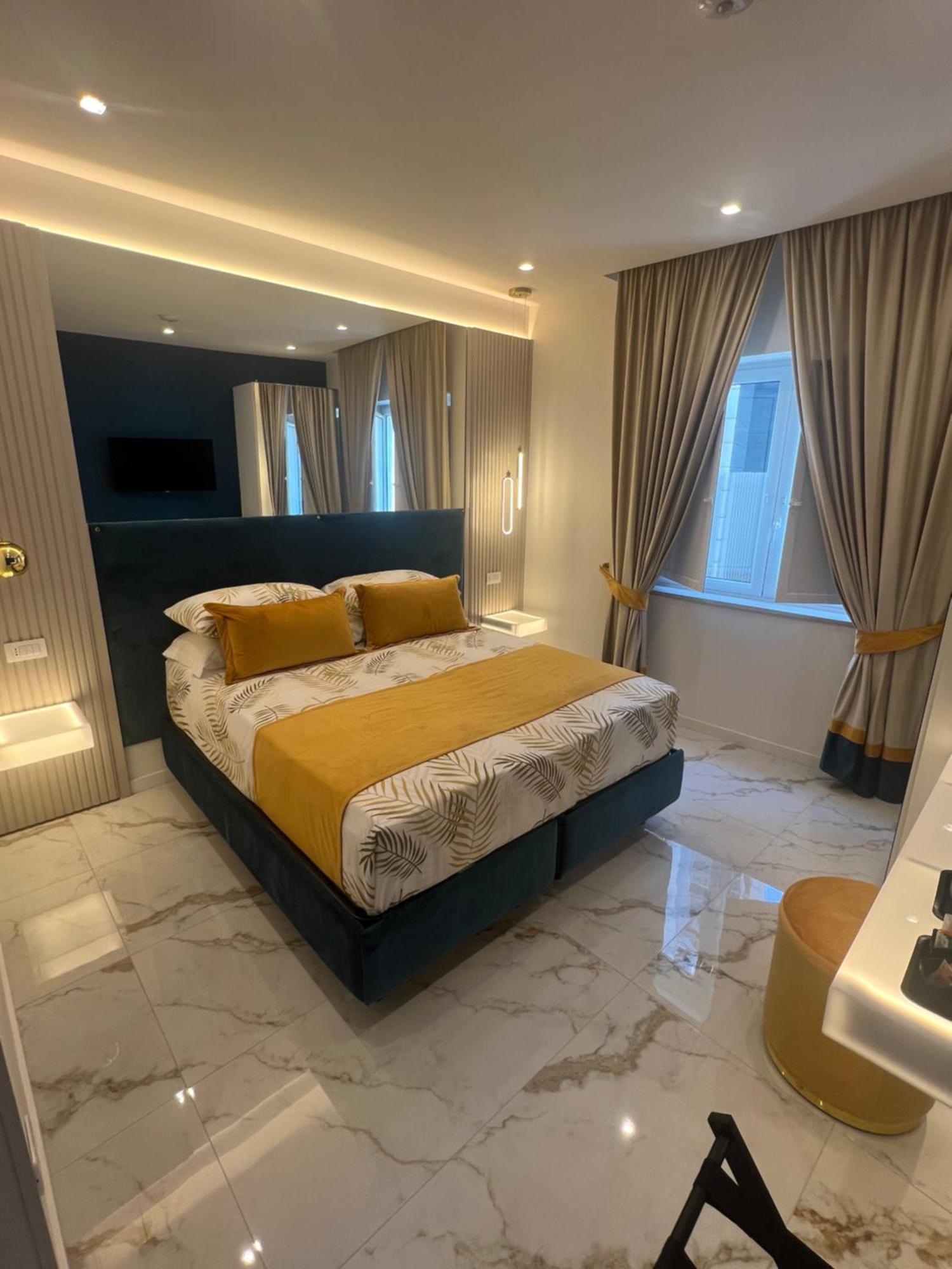La Lepre Artemide Bed & Breakfast Napoli Bagian luar foto